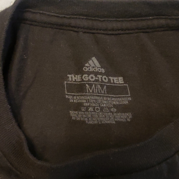 Adidas set of running shorts and tshirt. - Picture 6 of 6